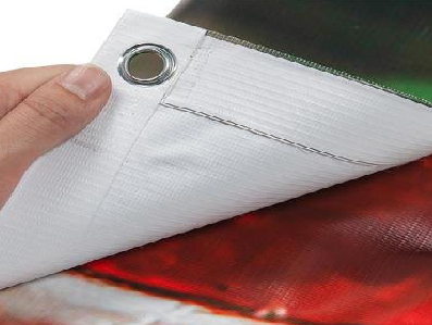 长阳喷绘和刀刮布的工艺区别。