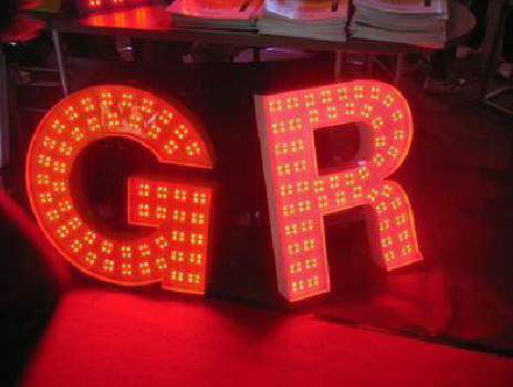 长阳LED发光字常见的安装误区。